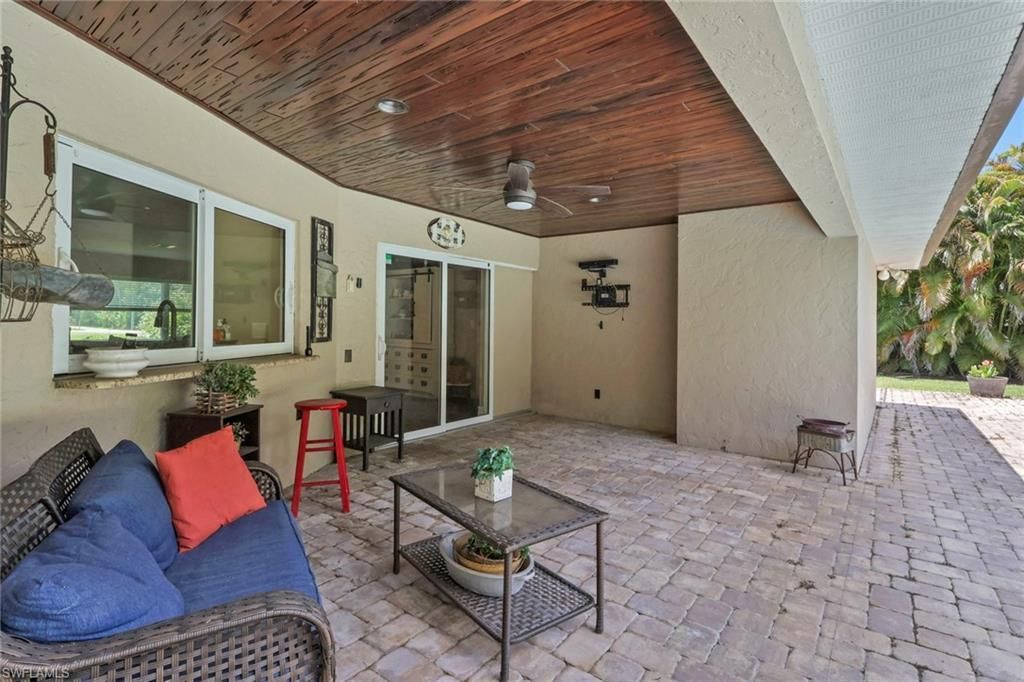 6101 Lancewood Way, Naples, FL 34116 Photo