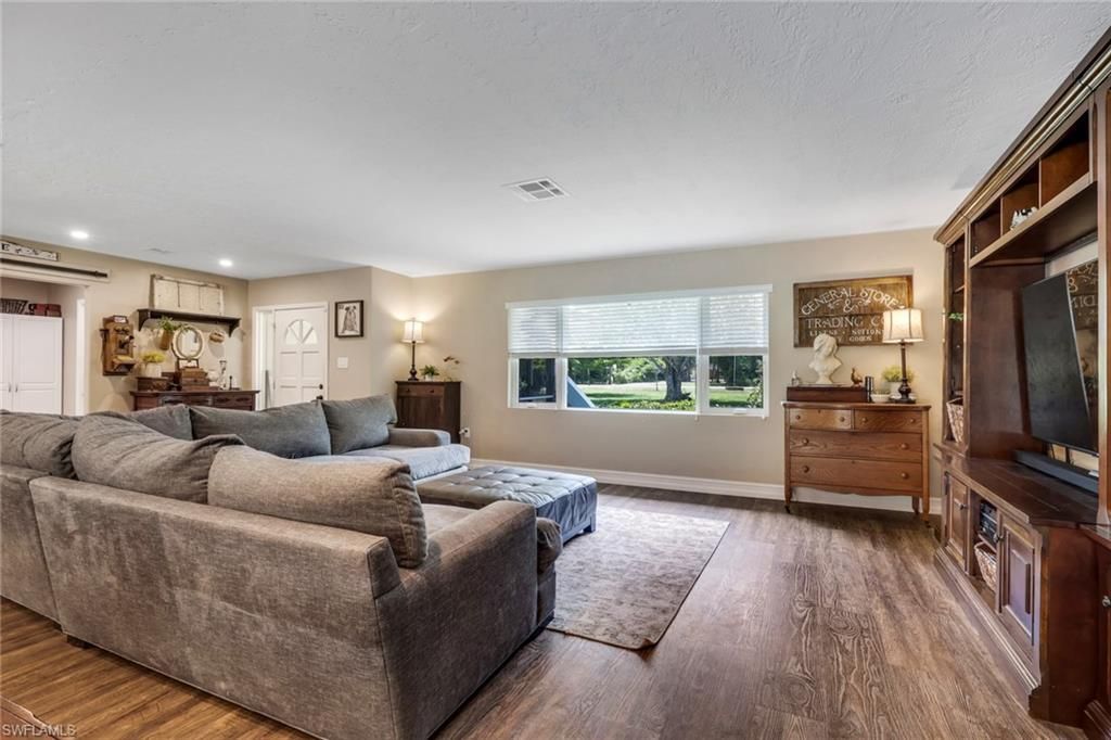 6101 Lancewood Way, Naples, FL 34116 Photo