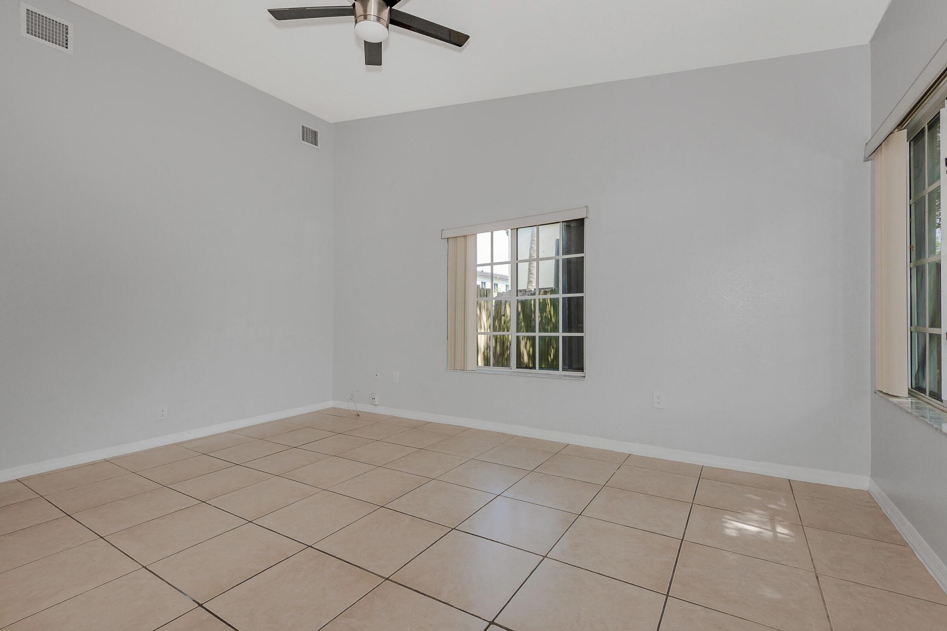3838 SW 48th Avenue, Unit 3838, Hollywood, FL 33023 Photo