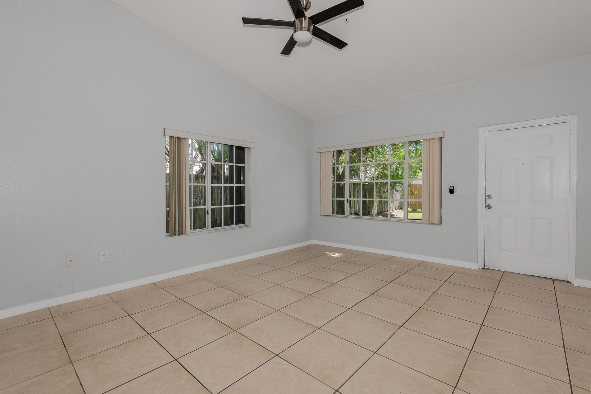 3838 SW 48th Avenue, Unit 3838, Hollywood, FL 33023 Photo