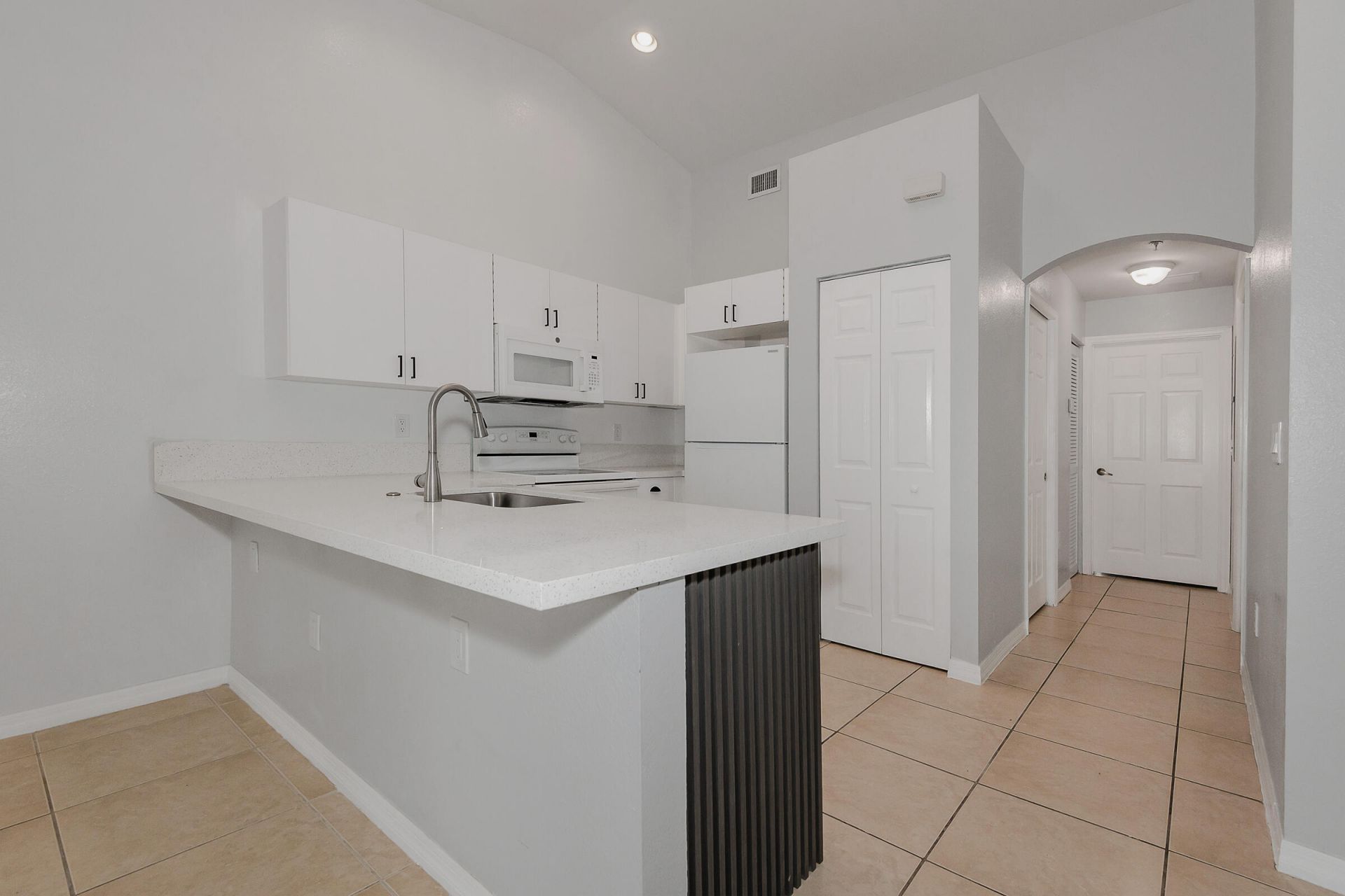 3838 SW 48th Avenue, Unit 3838, Hollywood, FL 33023 Photo