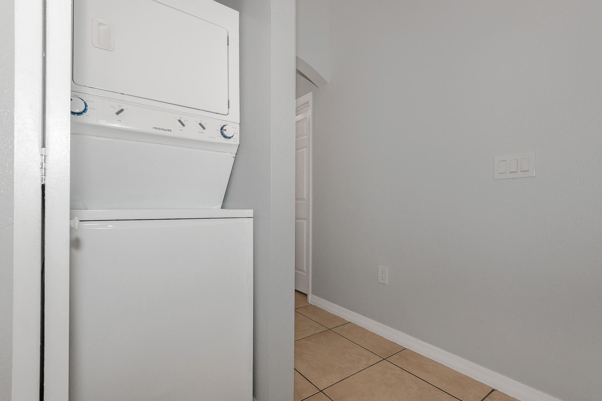 3838 SW 48th Avenue, Unit 3838, Hollywood, FL 33023 Photo