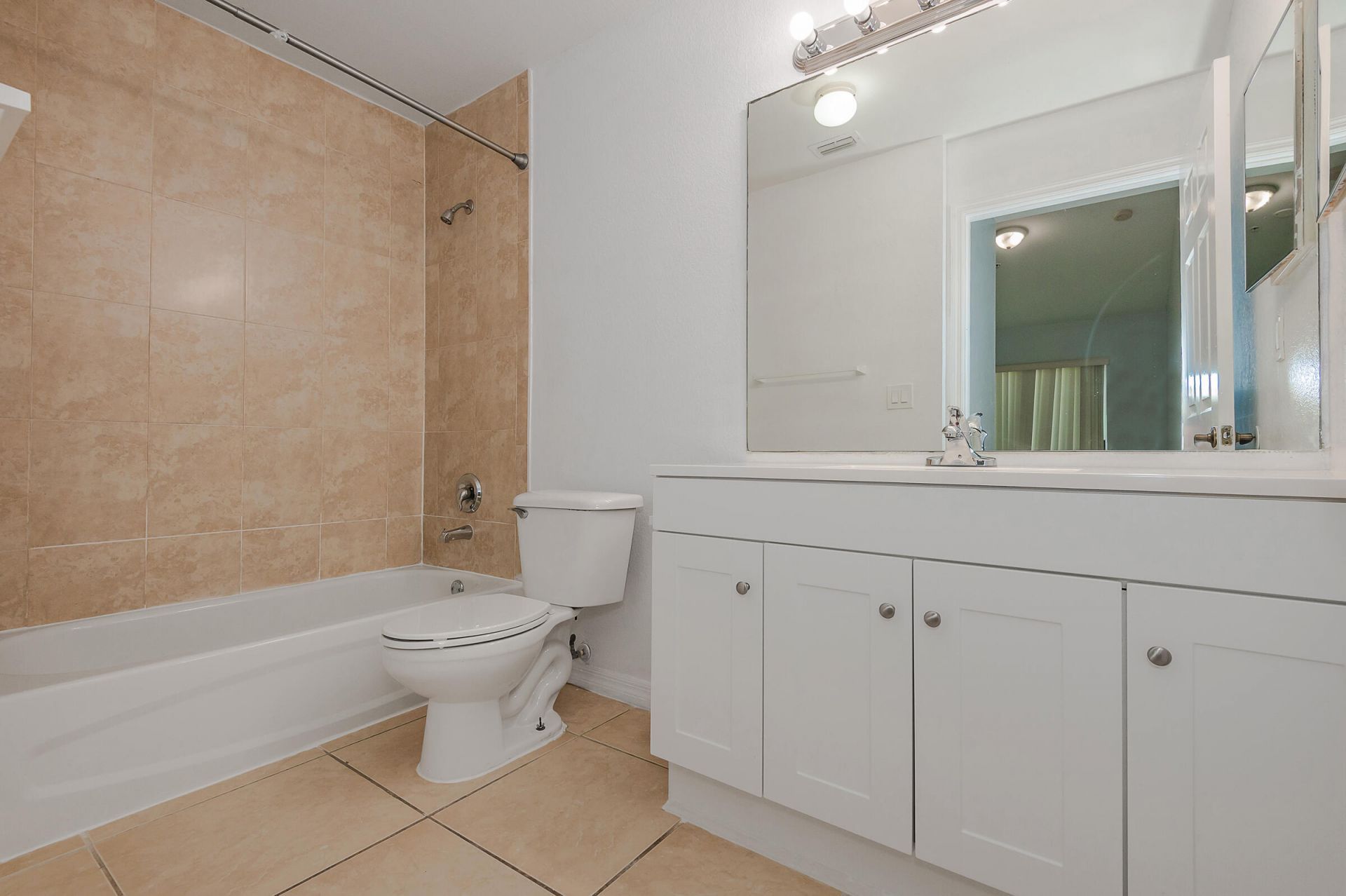3838 SW 48th Avenue, Unit 3838, Hollywood, FL 33023 Photo