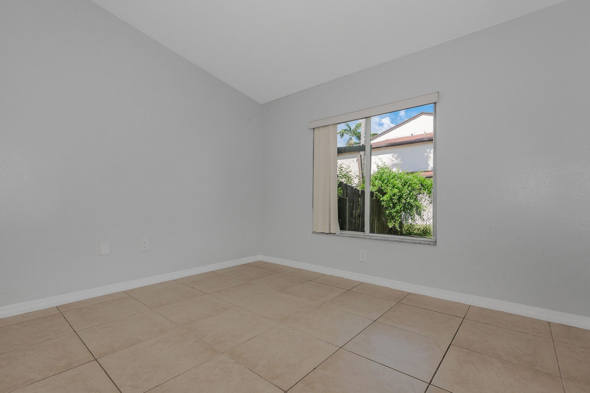 3838 SW 48th Avenue, Unit 3838, Hollywood, FL 33023 Photo