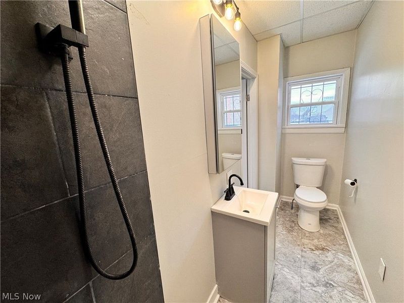4106 Lee Road, Cleveland, OH 44128 Photo 7