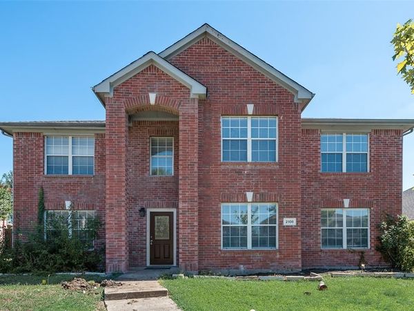 2108 Silver Leaf Drive, Mesquite, TX 75181