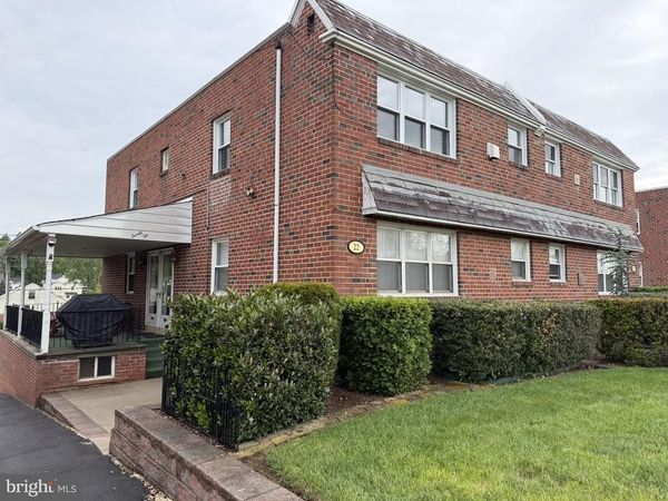 22 WINDSOR ROAD , Unit 2, ERDENHEIM, PA 19038