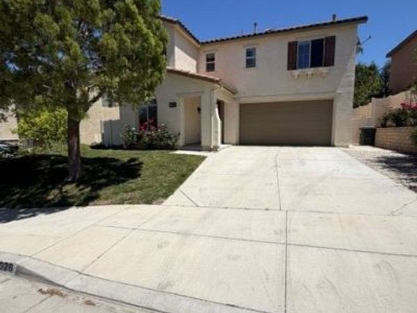 27028 Cherry Willow Drive, Canyon Country, CA 91387