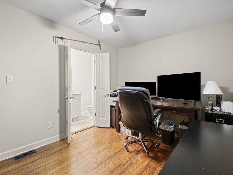 Property Image 29