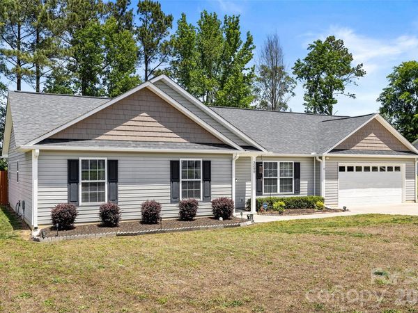 3200 Silver Fox Circle, Unit 48, Lancaster, SC 29720