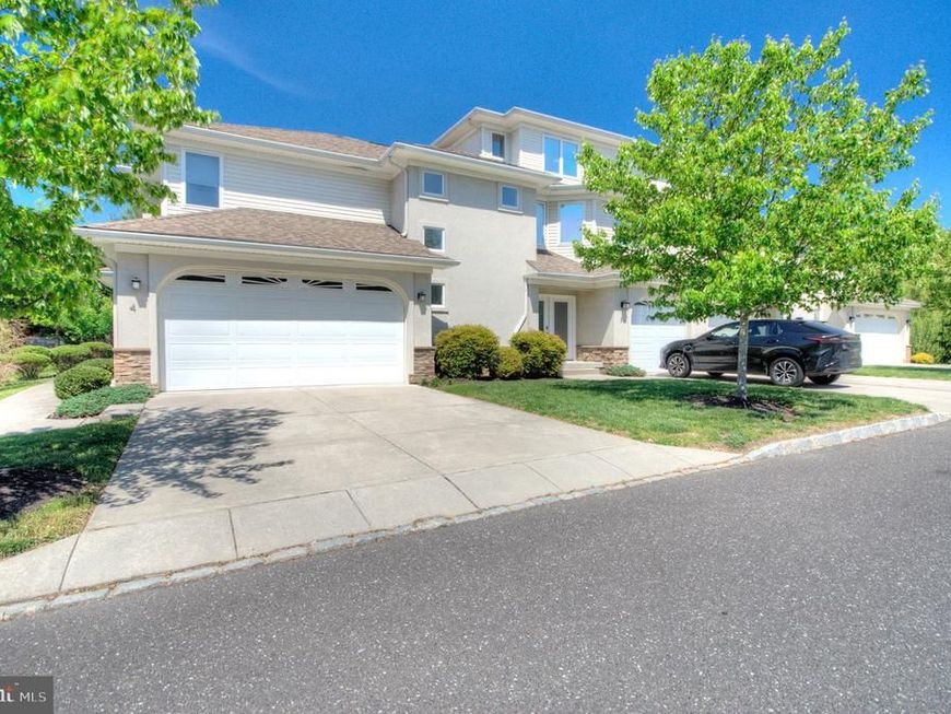 4 Regency Court, Cherry Hill, NJ 08002 Main Photo