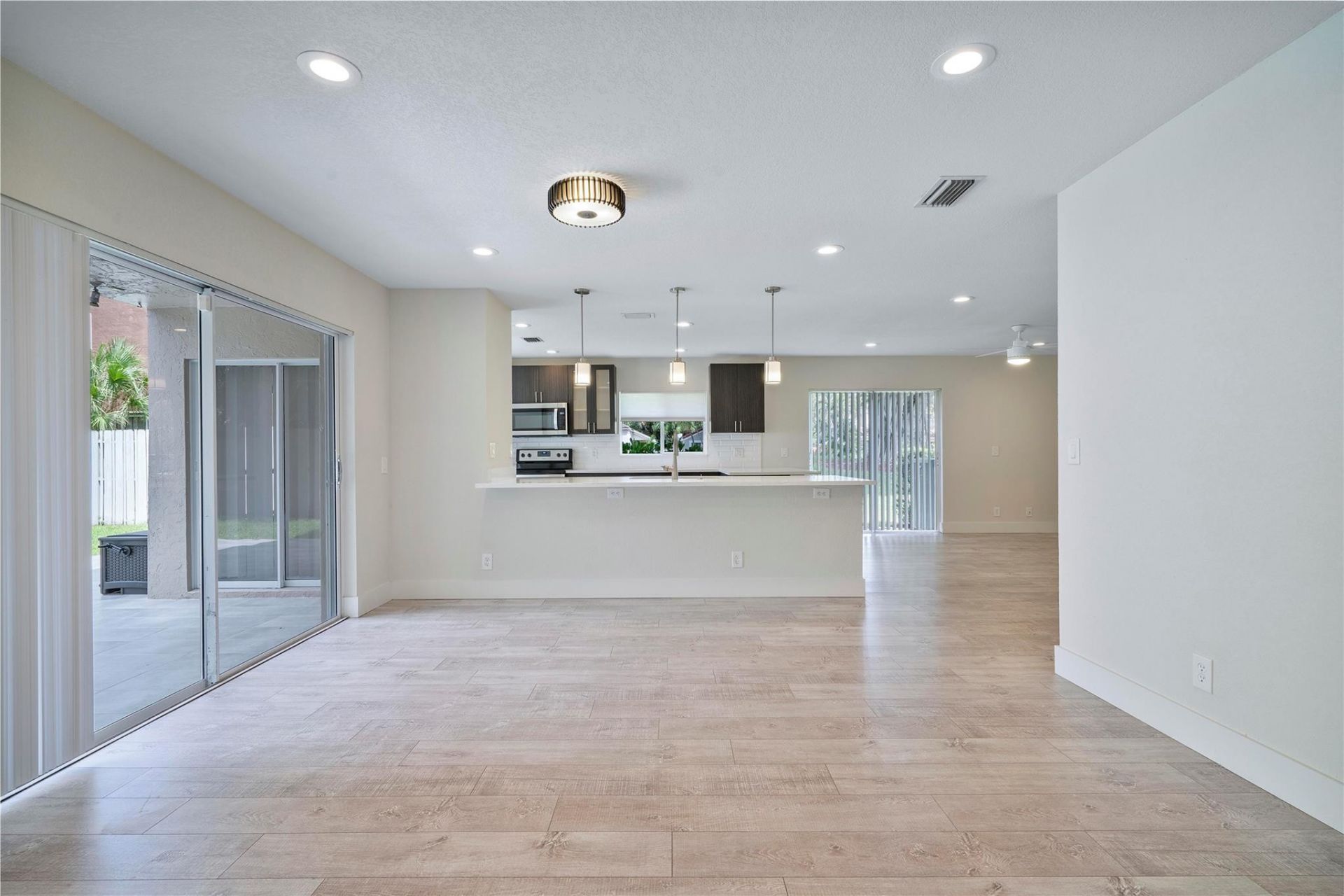 7701 NW 61st Terrace, Parkland, FL 33067 Photo