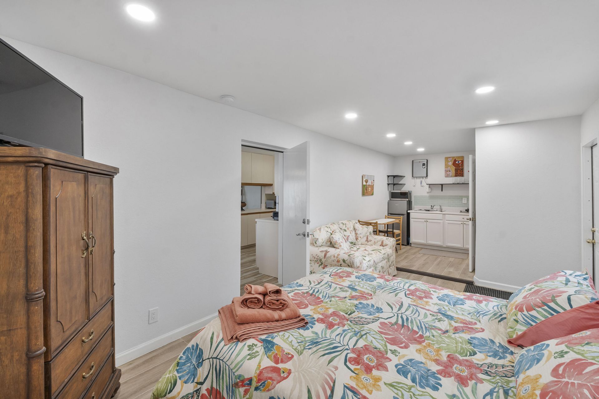 3344 Plaza Place, Lake Worth, FL 33462 Photo