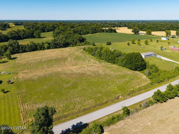 149 Persimmon Grove Road, Trenton, TN 38382