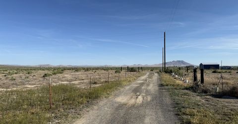 3250 Youngberg Road, Winnemucca, NV 89445 Photo