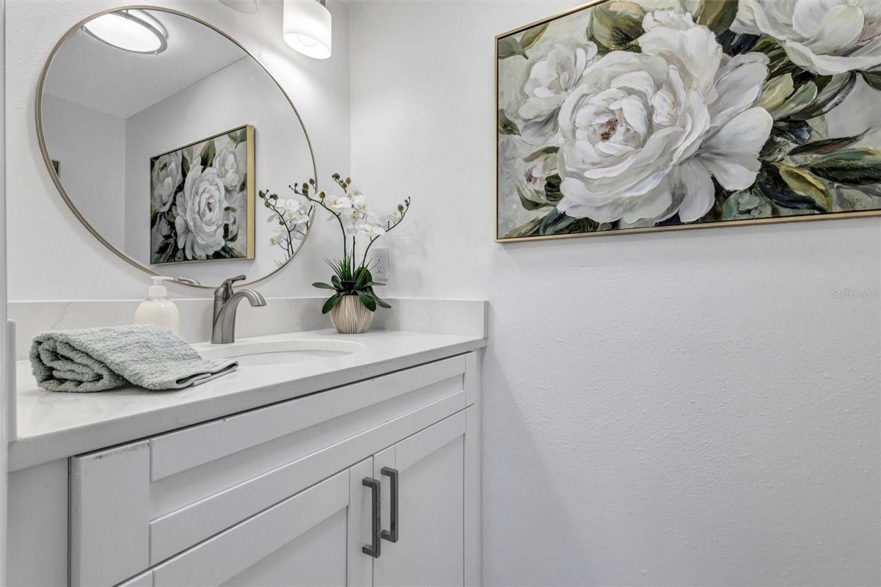 8817 Bay Pointe Drive, Unit 107, Tampa, FL 33615 Photo