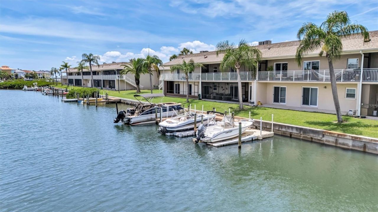 8817 Bay Pointe Drive, Unit 107, Tampa, FL 33615 Photo