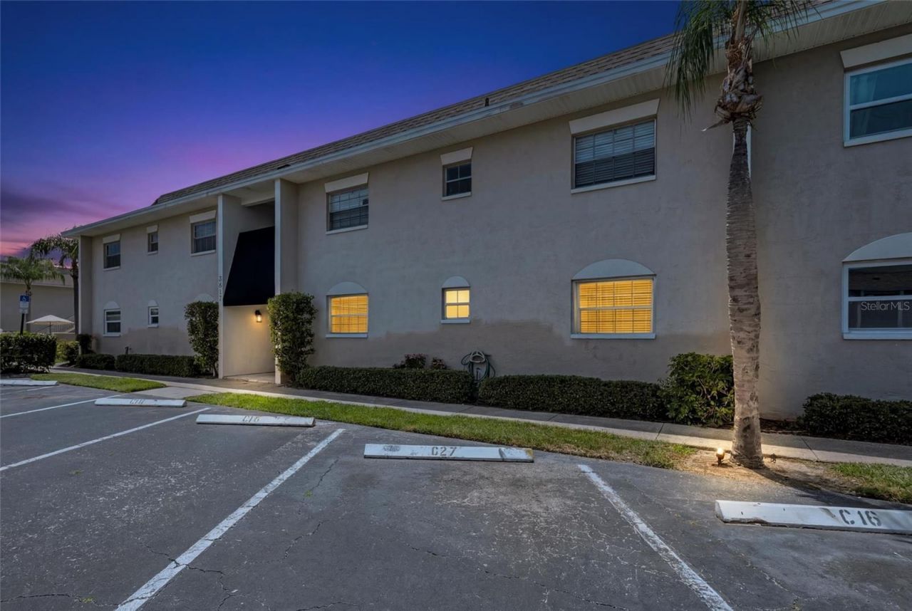 8817 Bay Pointe Drive, Unit 107, Tampa, FL 33615 Photo