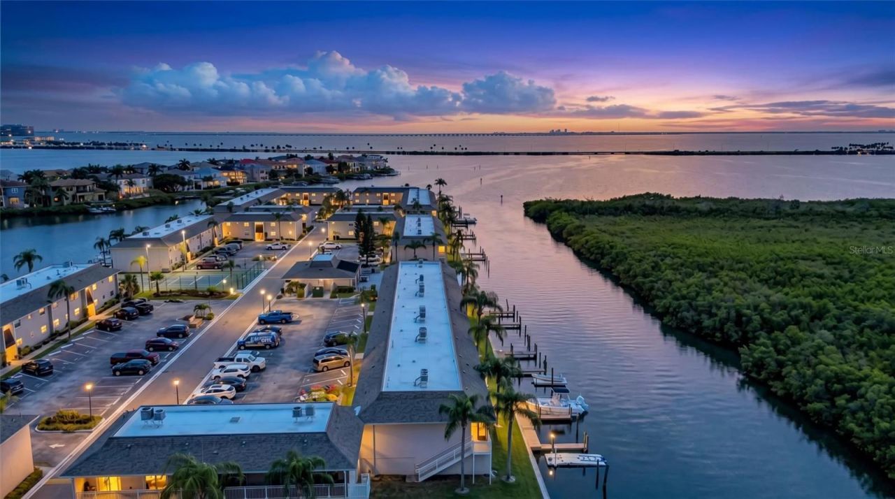 8817 Bay Pointe Drive, Unit 107, Tampa, FL 33615 Photo