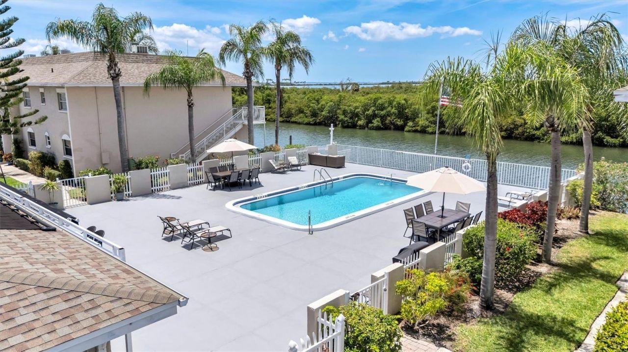 8817 Bay Pointe Drive, Unit 107, Tampa, FL 33615 Photo