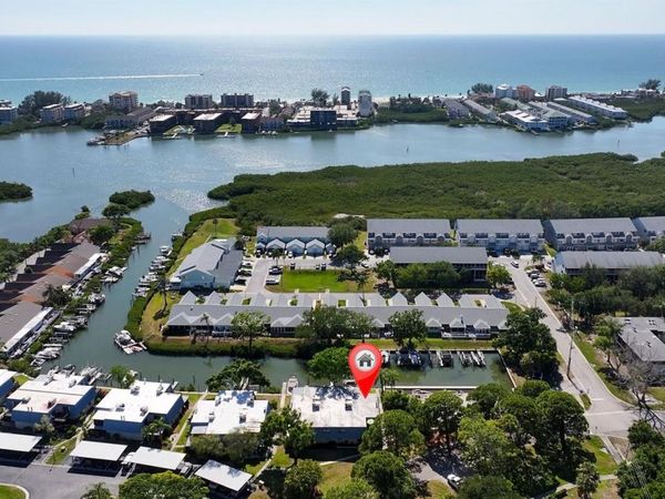 9476 TRADEWINDS AVENUE, Unit 9476, SEMINOLE, FL 33776