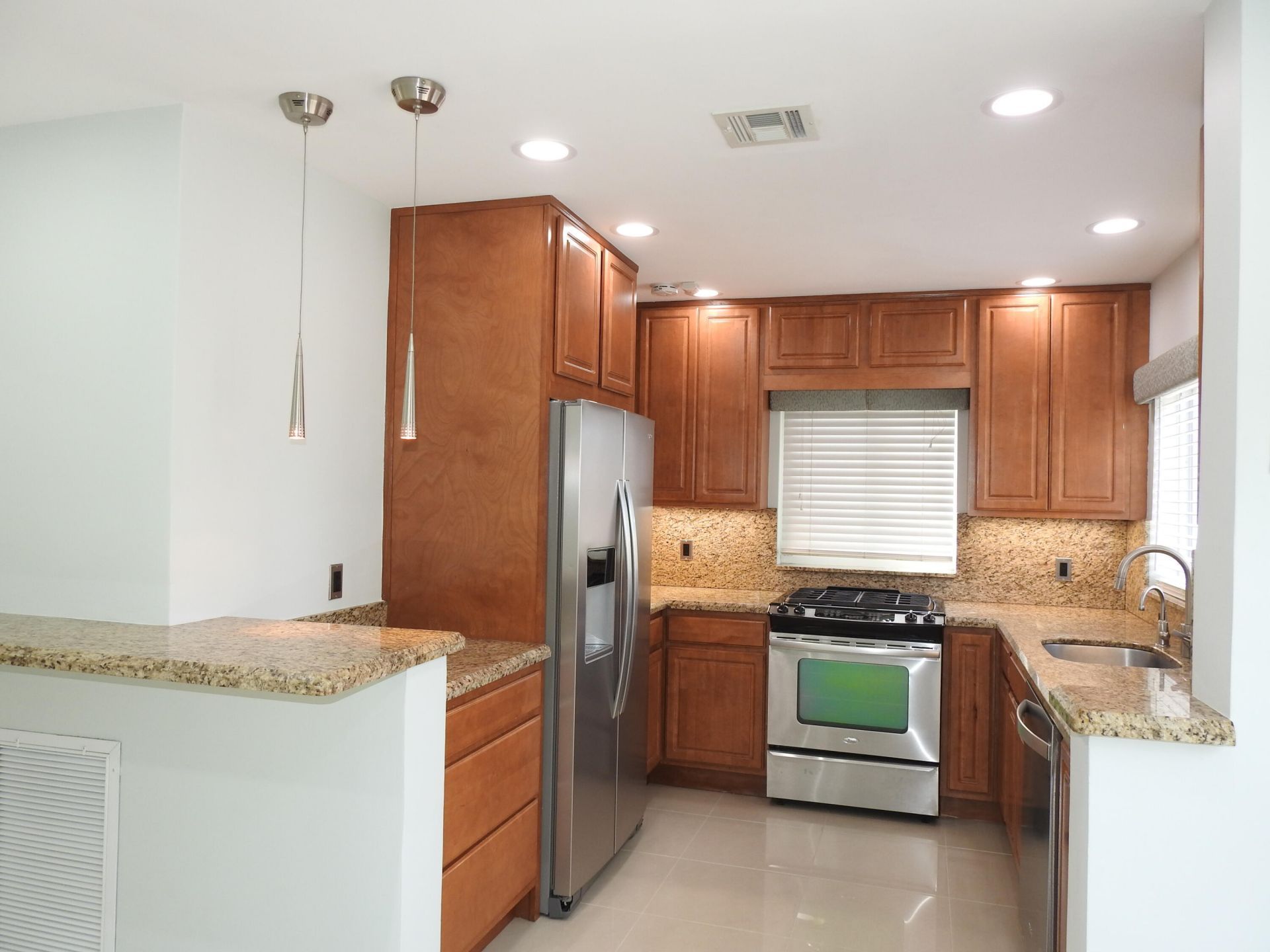5200 NE 3rd Terrace, Fort Lauderdale, FL 33334 Photo