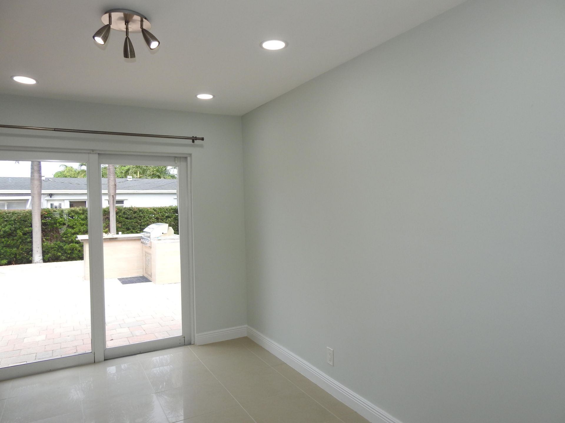 5200 NE 3rd Terrace, Fort Lauderdale, FL 33334 Photo