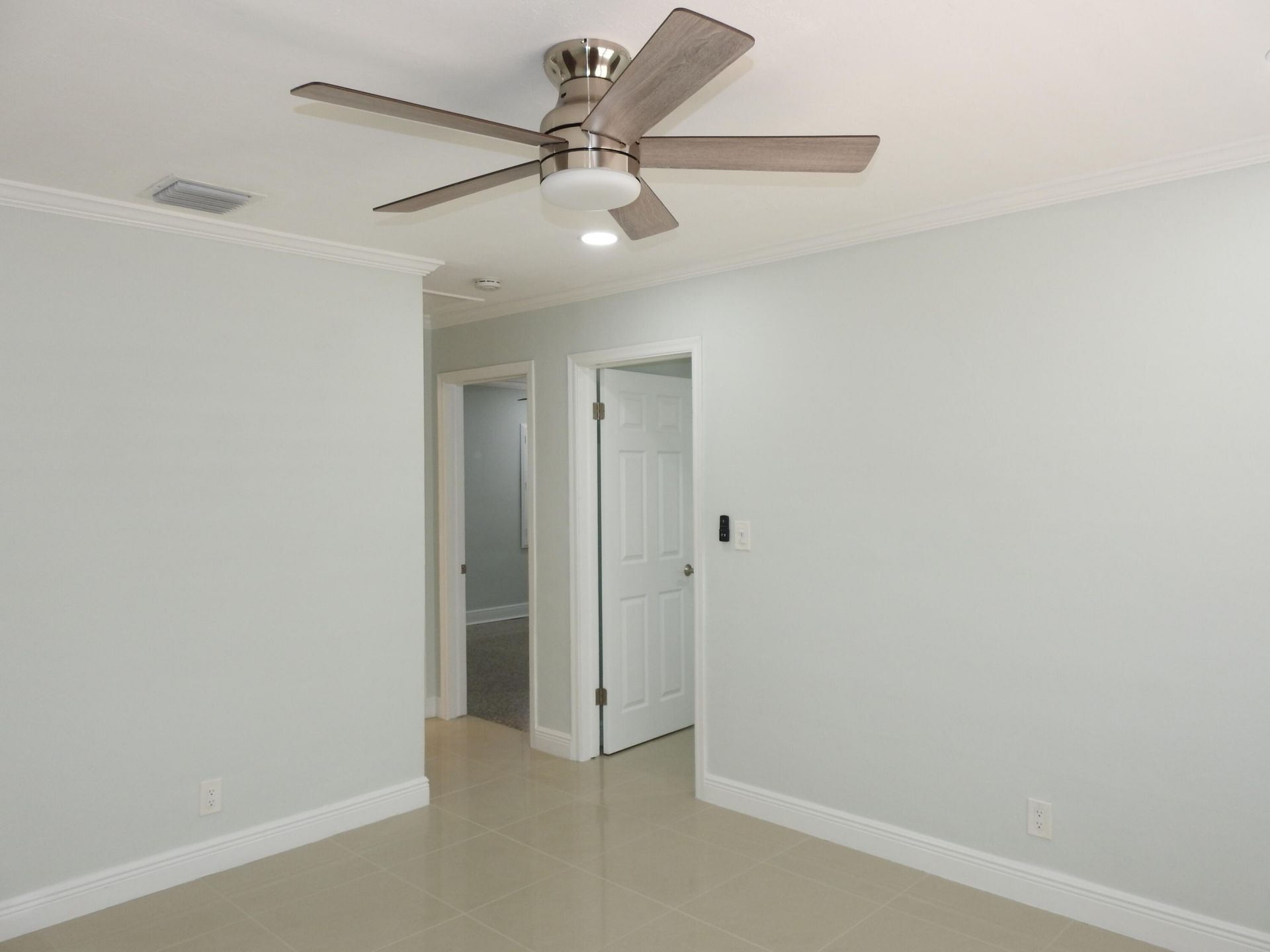 5200 NE 3rd Terrace, Fort Lauderdale, FL 33334 Photo