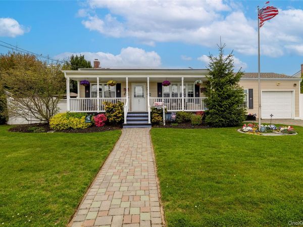 851 Elmwood Road , West Babylon, NY 11704