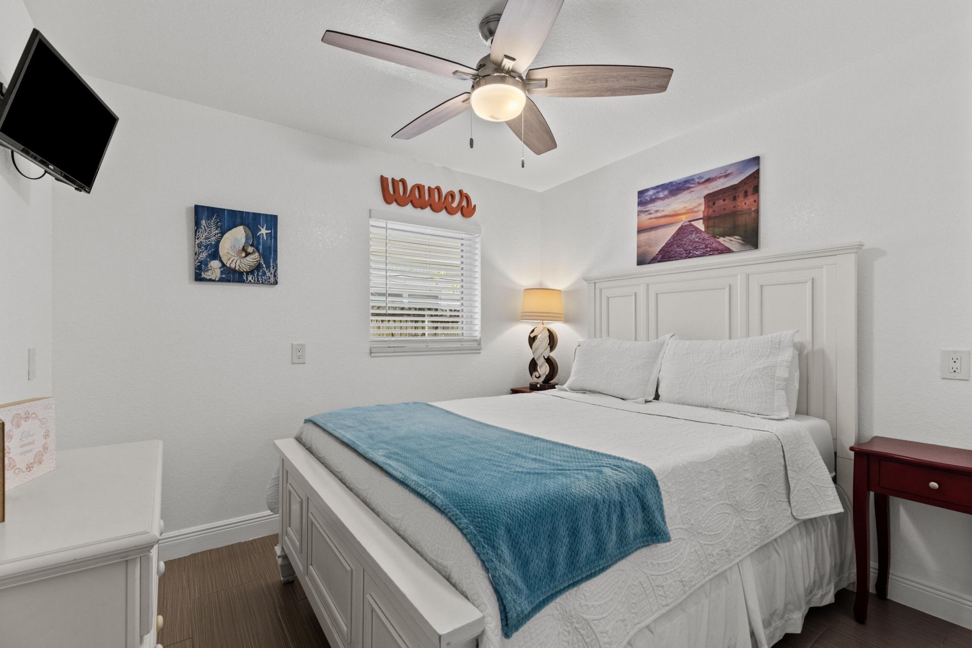 574 & 576 99th Street Ocean, Marathon, FL 33050 Photo