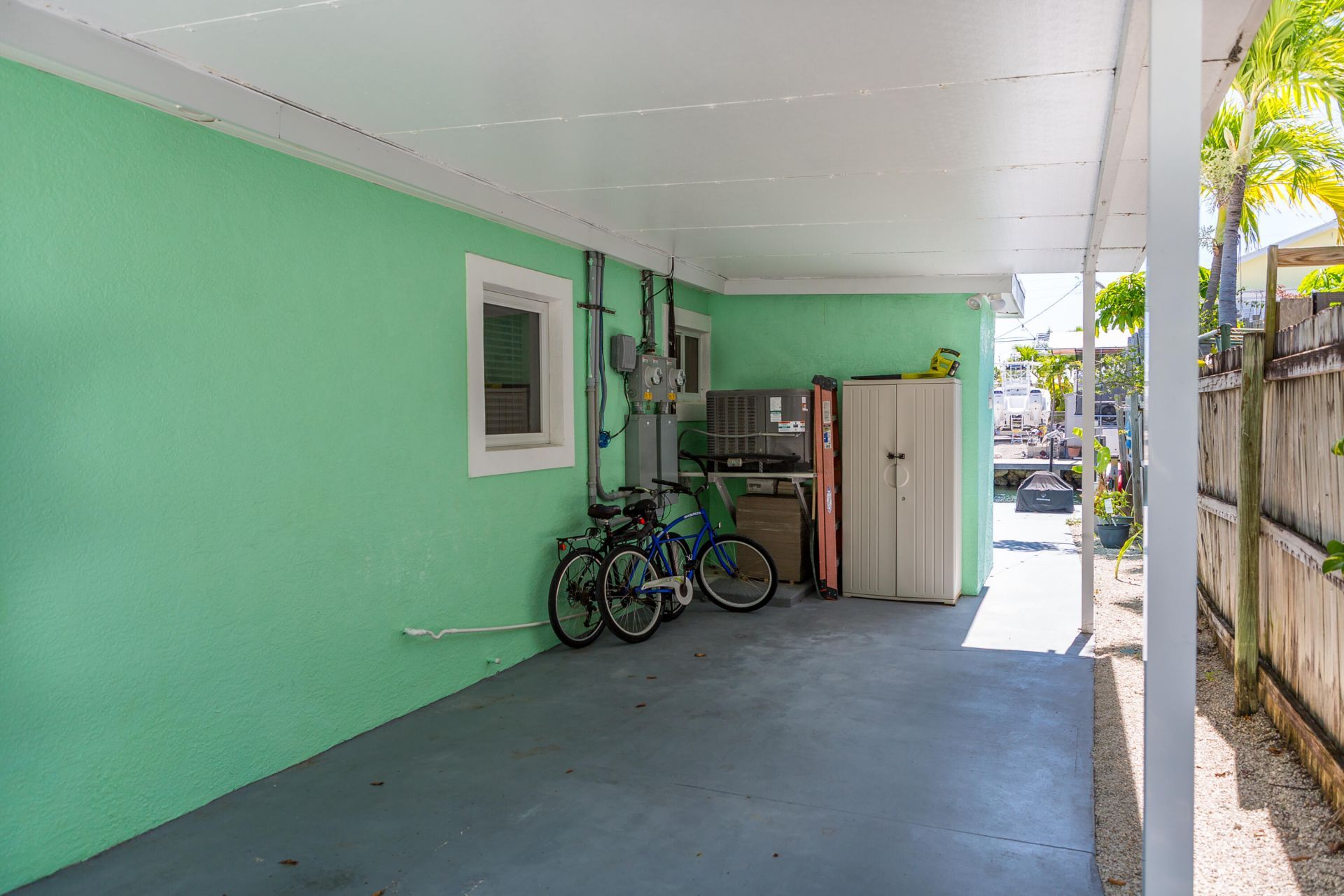 574 & 576 99th Street Ocean, Marathon, FL 33050 Photo