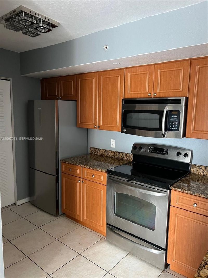 13780 NE 3rd Ct, Unit 207, North Miami, FL 33161 Photo