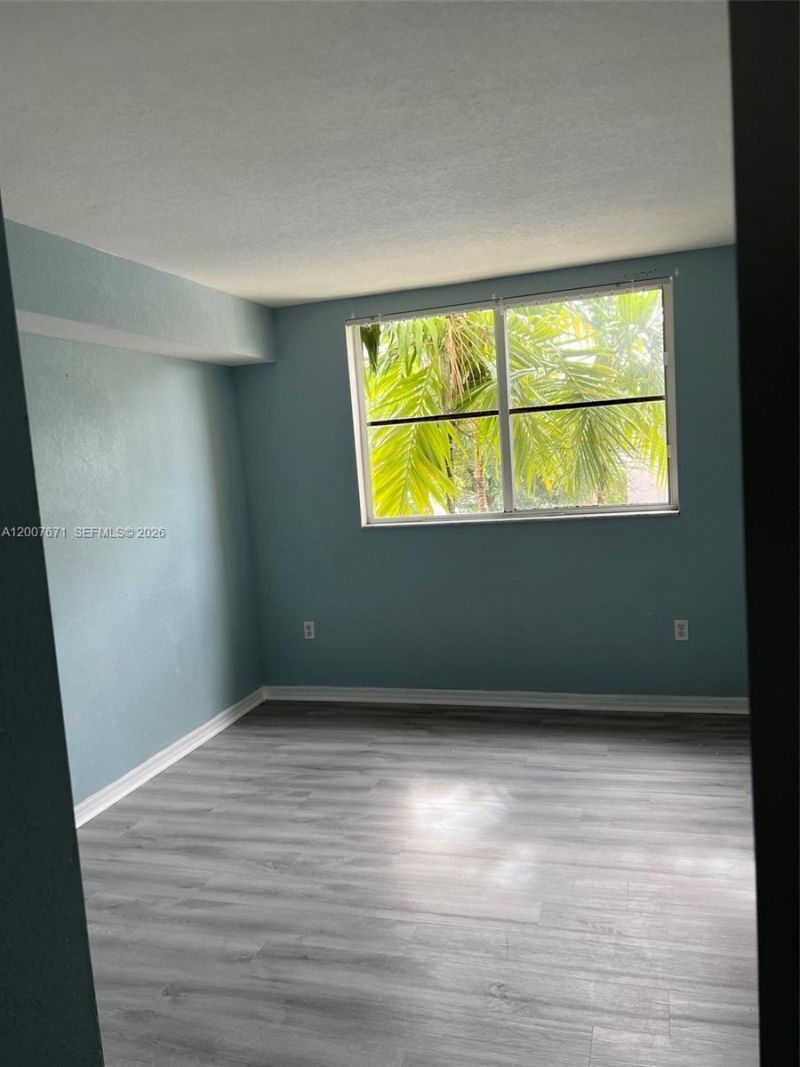 13780 NE 3rd Ct, Unit 207, North Miami, FL 33161 Photo