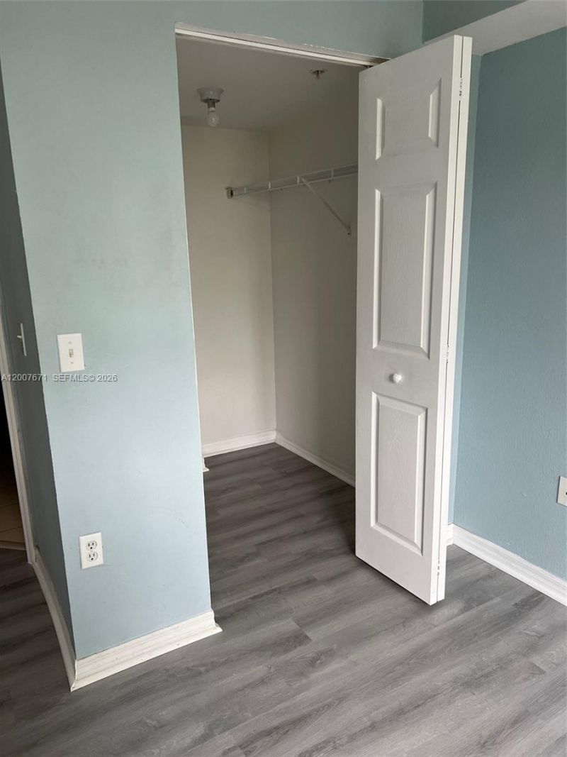 13780 NE 3rd Ct, Unit 207, North Miami, FL 33161 Photo