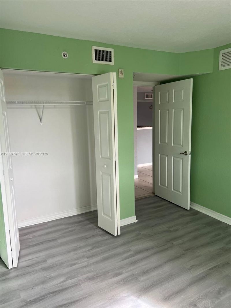 13780 NE 3rd Ct, Unit 207, North Miami, FL 33161 Photo