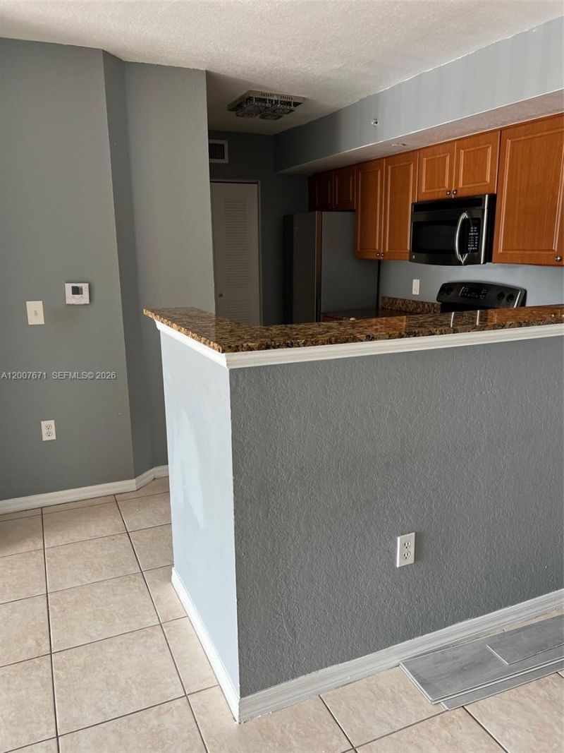 13780 NE 3rd Ct, Unit 207, North Miami, FL 33161 Photo