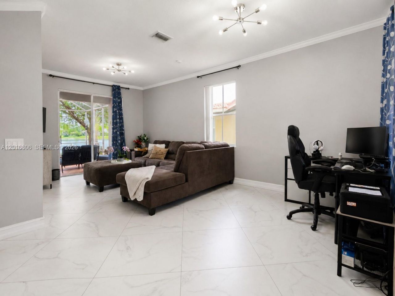 963 Falling Water Rd , Weston, FL 33326 Photo