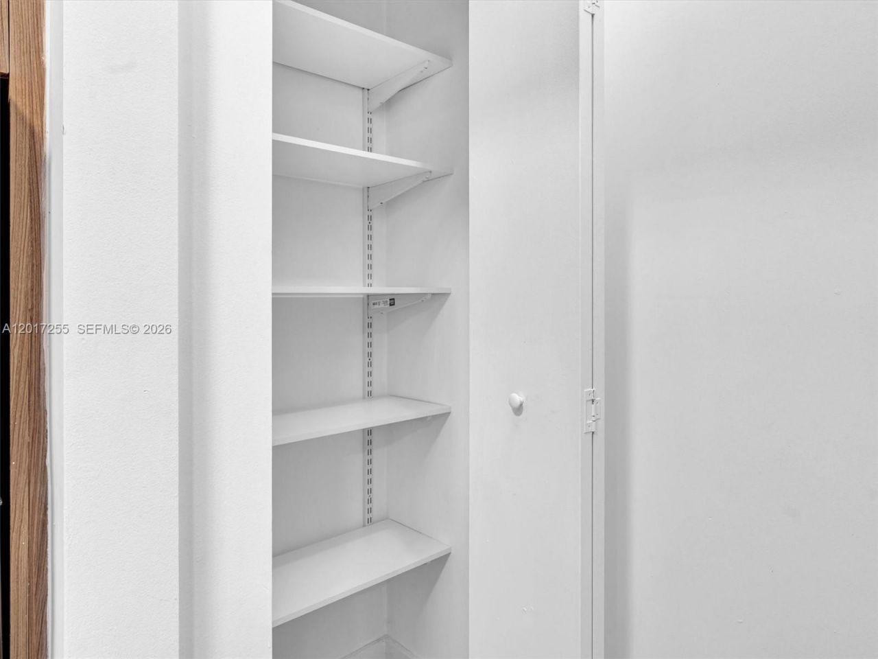 557 Michigan Ave, Unit 114, Miami Beach, FL 33139 Photo