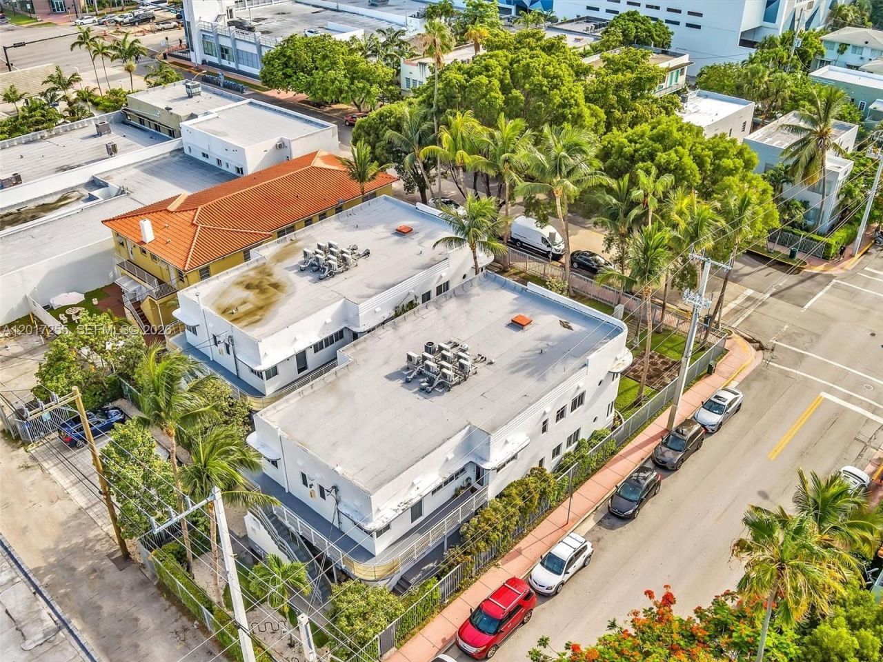 557 Michigan Ave, Unit 114, Miami Beach, FL 33139 Photo