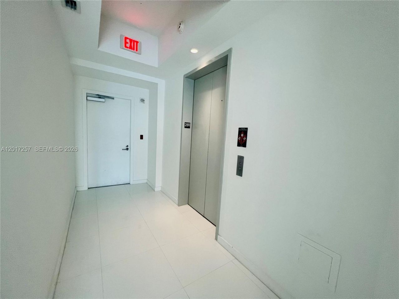 851 NE 1st Av , Unit 2808, Miami, FL 33132 Photo