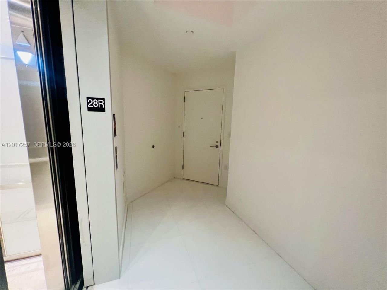 851 NE 1st Av , Unit 2808, Miami, FL 33132 Photo