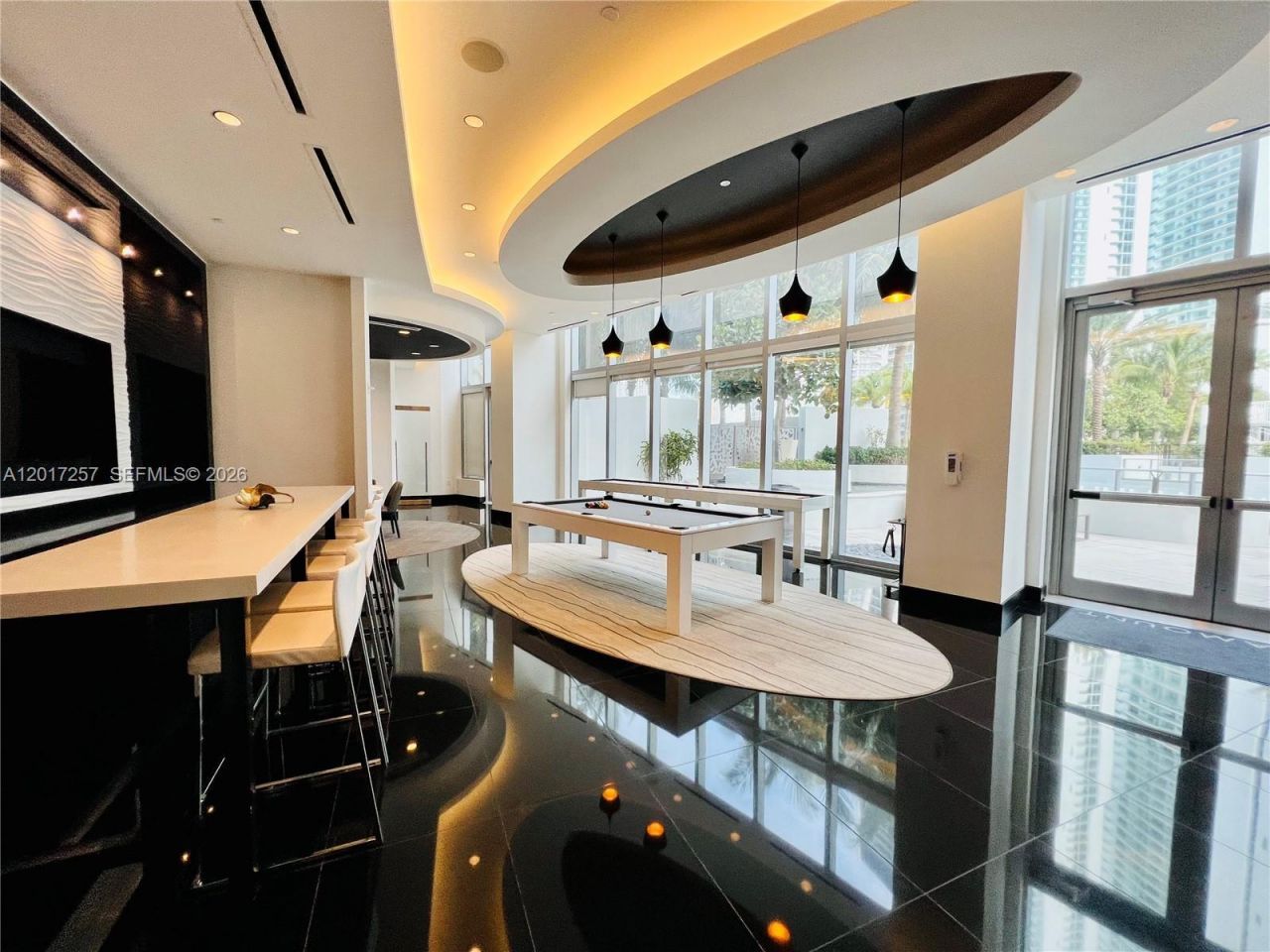 851 NE 1st Av , Unit 2808, Miami, FL 33132 Photo