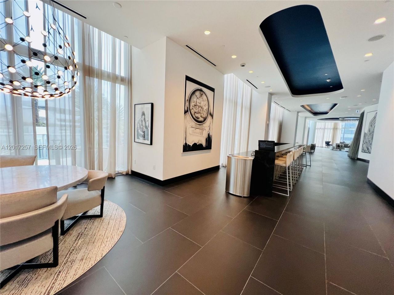 851 NE 1st Av , Unit 2808, Miami, FL 33132 Photo