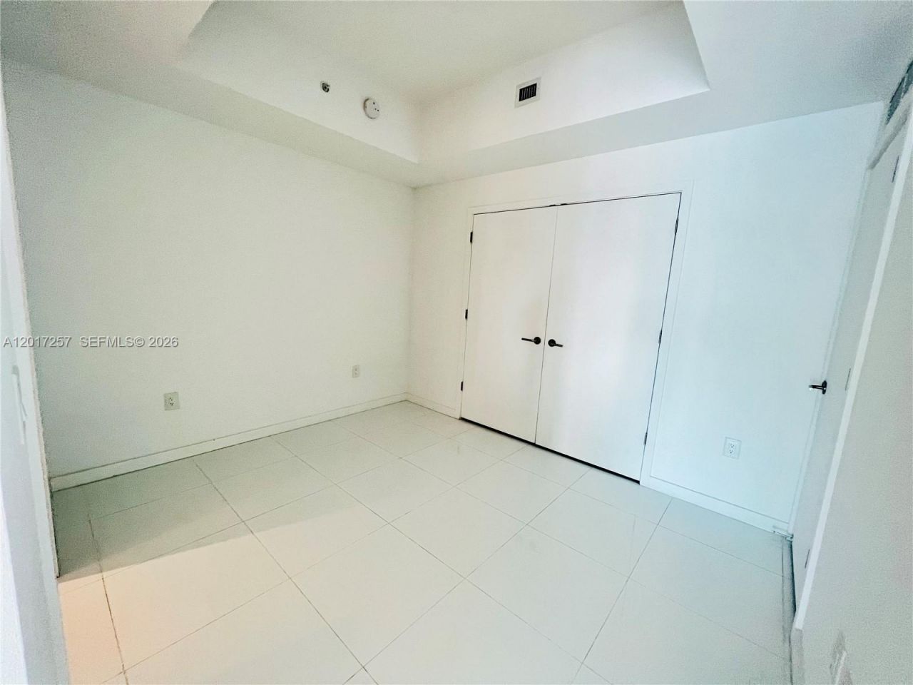 851 NE 1st Av , Unit 2808, Miami, FL 33132 Photo