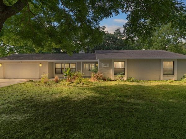 307 W BERCKMAN STREET , FRUITLAND PARK, FL 34731
