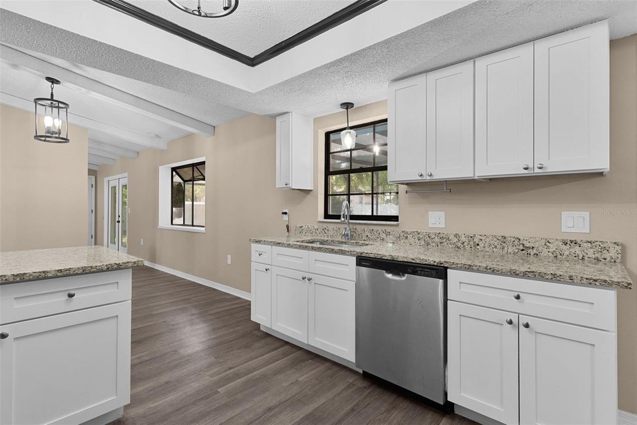 307 W Berckman Street, Fruitland Park, FL 34731 Photo