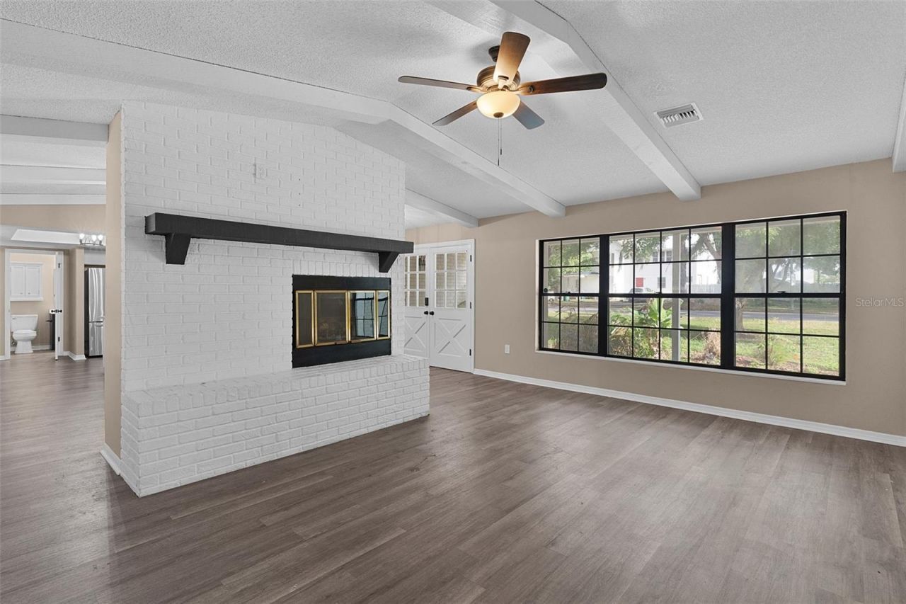 307 W Berckman Street, Fruitland Park, FL 34731 Photo