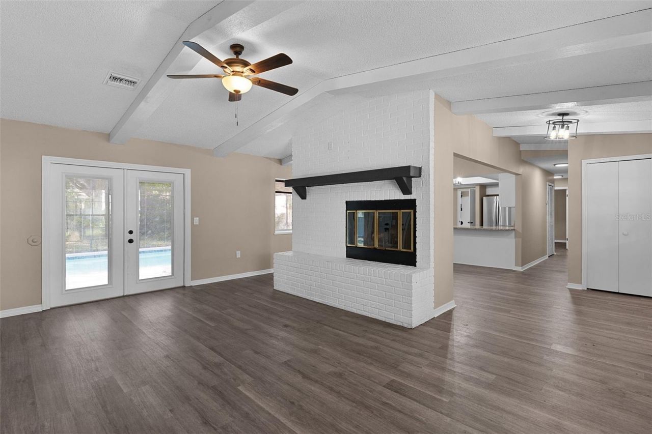 307 W Berckman Street, Fruitland Park, FL 34731 Photo