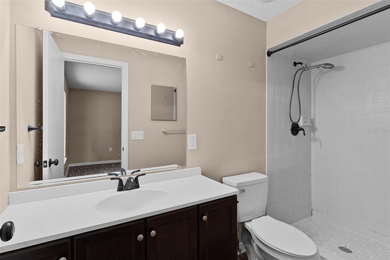 307 W Berckman Street, Fruitland Park, FL 34731 Photo