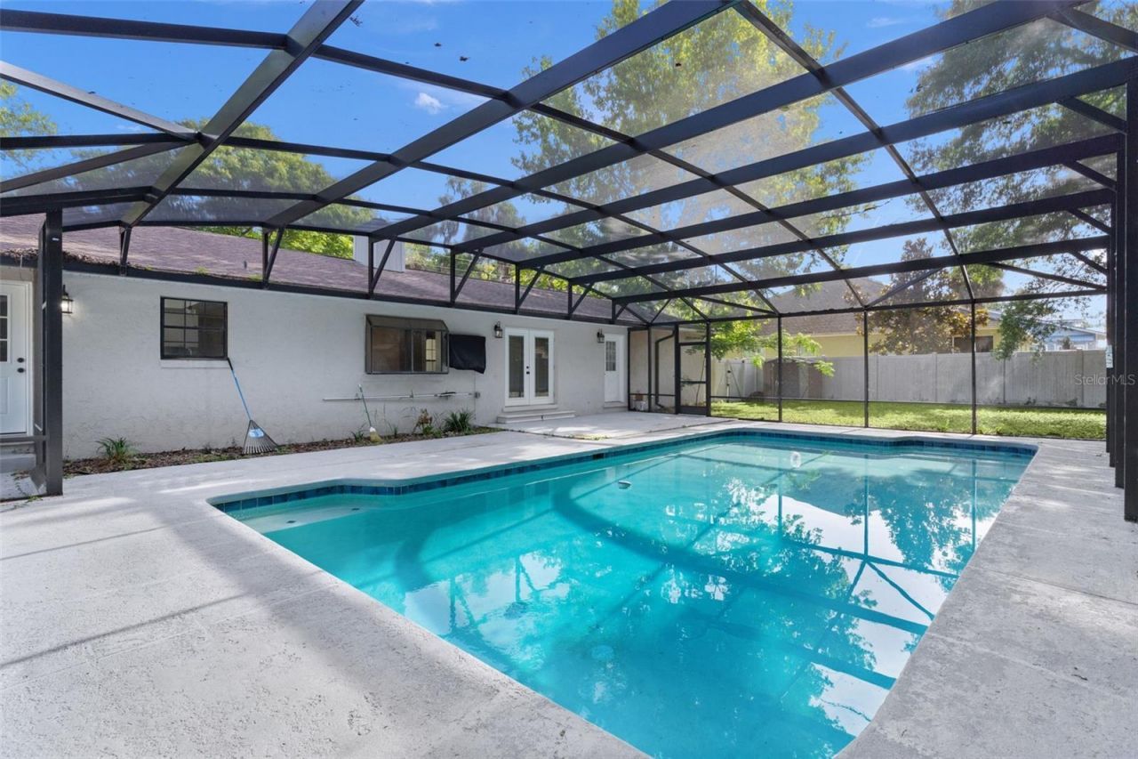307 W Berckman Street, Fruitland Park, FL 34731 Photo